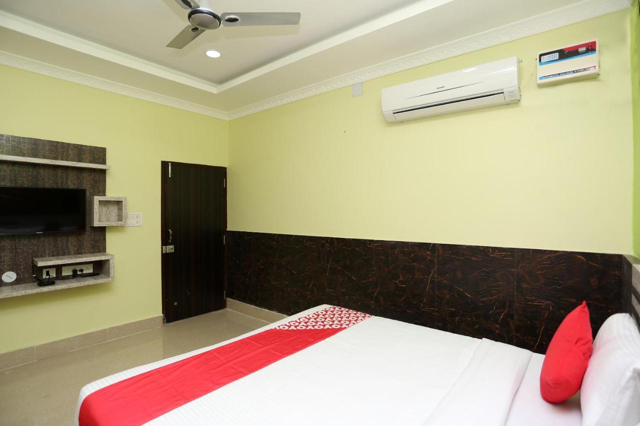 Oyo 24317 Aditya Guest House 3 Бхубанешвара Экстерьер фото
