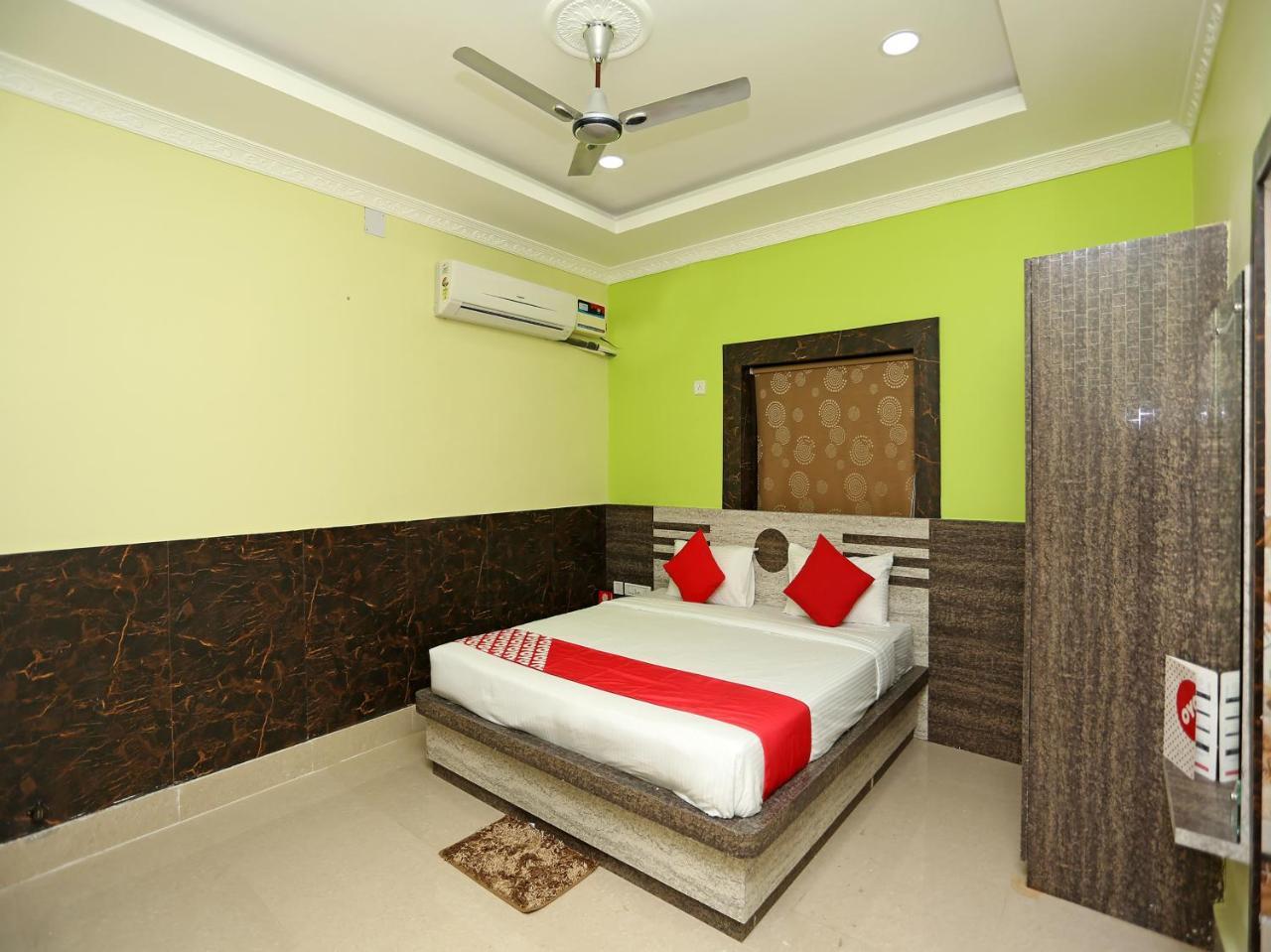 Oyo 24317 Aditya Guest House 3 Бхубанешвара Экстерьер фото